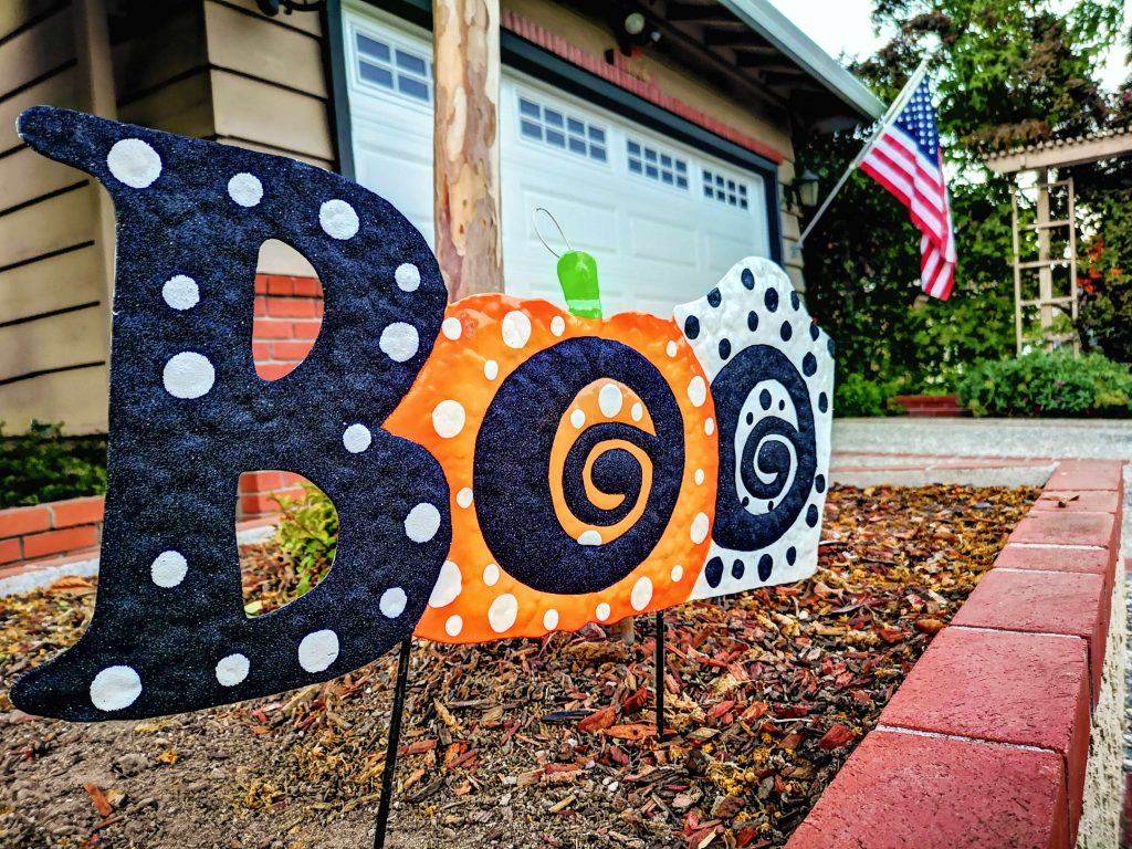 garage halloween decorating ideas